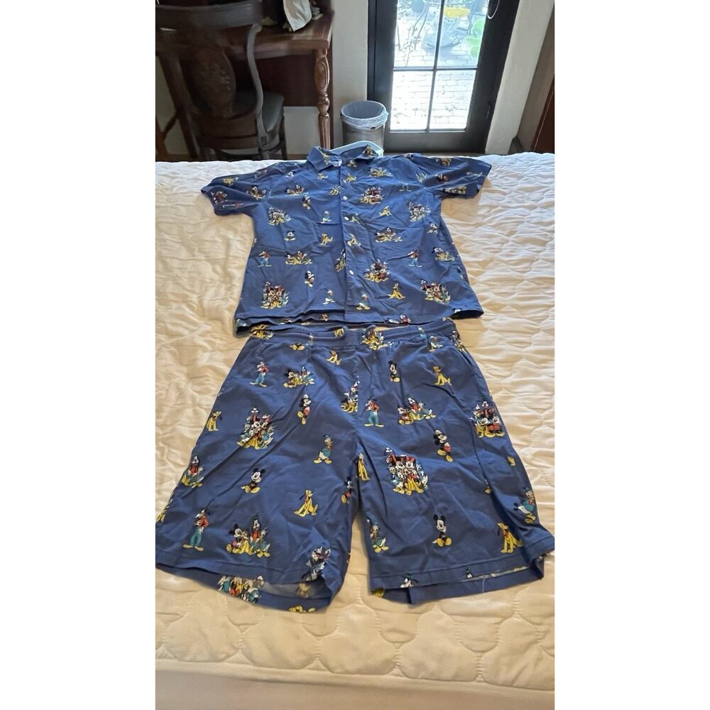 Disney Mickey & Friends Co-Ord Set | Matching Shirt and Shorts Outfit Medium